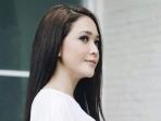 Bernilai Puluhan Juta, Intip Mewahnya Jaket Maia Estianty yang Fashionable Banget