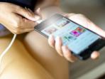 Dampak Buruk Ponsel Jika ngeCas Tak Pakai Charger Asli