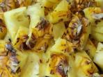 Manfaat Konsumsi Kulit Nanas yang Jarang Diketahui, Buktikan!
