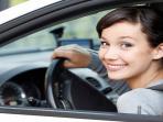5 Hal yang Harus Perempuan Hindari saat Menyetir Agar Aman dan Nyaman