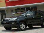 Cek Harga Yuk, Toyota Fortuner Diesel 2005 Harganya Hanya 100 Jutaan Saja Lo