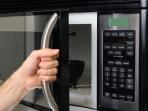 10 Makanan IniTak Boleh Dipanaskan Lagi di Microwave karena Dampaknya yang Sangat Buruk