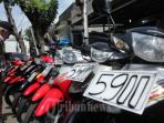 Agar Tak Berurusan dengan Polisi, Perhatikan Hal Ini Saat Beli Motor Seken