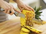 Manfaat Konsumsi Kulit Nanas, dari Atasi Kolesterol hingga Turunkan Berat Badan