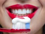 Selain Bersihkan Gigi, Ini 12 Manfaat Lain dari Pasta Gigi yang Belum Banyak Dicoba oleh Kita