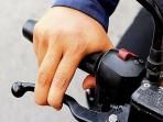 Gredek Honda PCX 150 Hilang Karena Jarang Pakai Rem Belakang?