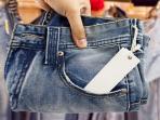 Jarang Disadari, 6 Kesalahan Ini Sering Anda Lakukan Saat Membeli Celana Jeans
