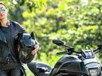 Begini Cara Perawatan Wajah Bagi Wanita yang Suka Naik Motor, Jerawat dan Kucel Tak Akan Nempel di Muka