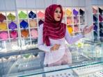 Bertabur Kristal Swarovski, Intip Mewahnya Hijab Termahal di Dunia
