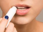 Bibir Kering Saat Puasa? Coba Atasi dengan 5 Pilihan Lip Balm Ini