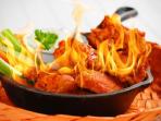Hati-hati, Jangan Sering Makan Pedas saat Sahur dan Buka Puasa, Ini Bahayanya