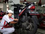 Sering Disepelekan, Ini Waktu Ideal Ganti Oli Gardan pada Motor Matic yang Wajib Anda Tahu