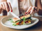 Simak yuk, Berikut Kebiasaan Makan yang Bisa Mengontrol Berat Badan