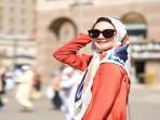 Tak Mau Ketinggalan, Brand Fashion Milik Luna Maya Kini Luncurkan Koleksi Busana Muslim! Intip Koleksinya