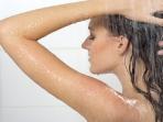 Sering Mandi Lama-lama? Ternyata Mandi hanya 5 Menit Cukup Memberikan Manfaat Lho!