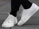 Tips Mudah Membersihkan Sepatu Berbahan Kanvas, Suede dan Kulit Berwarna Putih 