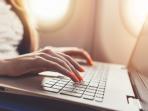 Dilarang Bawa Masuk Laptop Macbook Pro di Pesawat, Ini Alasannya!