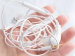 Mudah, Begini Cara Menyimpan Headset Agar Tetap Awet