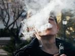 Vape Membuat Gigi Kuning, Mitos atau Fakta? 