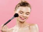 Begini Tips Pakai Blush On Sesuai dengan Bentuk Wajah