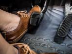 Biar Gak Rugi, Kenali Ciri-ciri Kampas Kopling Mobil yang Menipis