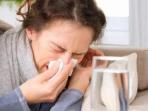 Sering Minum Air Es Bisa Menyebabkan Flu? Simak Penjelasannya