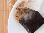 4 Makanan yang Sering Kita Konsumsi Sehari-hari Ternyata Juga Mengandung Plastik, Apa Saja ya? 