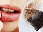 Cobalah Rutin Tempelkan Kantong Teh Celup Bekas ke Bibir, Hasilnya Menakjubkan