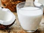 Jarang Diketahui, Inilah 5 Manfaat Kesehatan Konsumsi Santan Kelapa