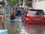 Mobil Mogok Akibat Banjir, Begini Langkah Pertama Memperbaikinya