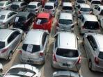 Pilihan Mobil Bekas Harga Murah 60 Jutaan di Balai Lelang