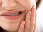 Tak Perlu ke Dokter, Begini 5 Cara Mudah Mengobati Sakit Gigi Secara Tradisional 