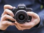 Cek Harga 3 Rekomendasi Kamera Mirrorless Bekas, Ada Canon dan Sony