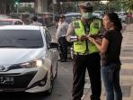 Akali Ganjil Genap dengan Berhenti di Bahu Jalan Bisa Kena Denda Rp 500.000, Ini Aturannya