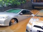 Mobil Anda Kena Banjir? Pakai Cara Ini Agar Harga Jualnya Tetap Tinggi