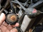 Nggak Perlu ke Bengkel, Begini Cara Kuras Cairan Radiator Motor Sendiri