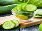 Selain Bikin Kurus, Ini 7 Alasan Mengapa Anda Harus Makan Mentimun Tiap Hari