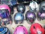 Agar Terhindar Dari Virus dan Bakteri, Begini Cara Mudah Bersihkan Helm Sendiri di Rumah