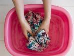 Girls Jangan Sampai Salah, Gini Loh Ternyata Cara Mencuci Jilbab yang Benar 