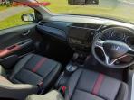 Simak, Begini Cara Membersihkan Virus dan Bakteri pada Bagian Interior Mobil dari Ahlinya