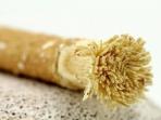 Siwak Dapat Memutihkan Gigi? Simak Ulasannya Yuk