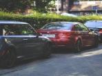 Khawatir Dengan Mobil yang Diparkir di Luar Rumah? Pakai Cara Ini Agar Aman dari Maling