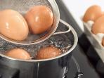 Cara Benar Merebus Telur Agar Tak Retak dan Matang Sempurna