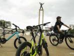 Cek Harga Baru Bulan April Sepeda Listrik Polygon Sage dan Path 