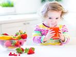 Hentikan Memberi Anak Jus Buah, Ini 5 Penjelasan dari Dokter Mengapa Konsumsi Jus Tak Cukup Baik