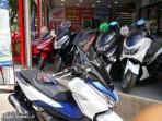Cek Harga Matic Premium Honda dan Yamaha Sebelum Lebaran, Banderol Nmax dan PCX Relatif Stabil 