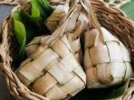 Jelang Lebaran, Berikut Tips Membuat Ketupat Anti Gagal, Tahan Lama dan Tak Mudah Basi