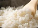 Jangan Dibuang, Begini Cara Menyelamatkan Nasi yang Kurang Matang Saat Dimasak