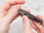 Simak Pentingnya dan Cara Membersihakan Gunting Kuku yang Tepat