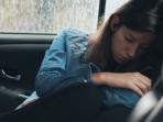 Sulit Tidur Nyenyak Selama Melakukan Perjalanan Jarak Jauh? Simak Tipsnya Yuk